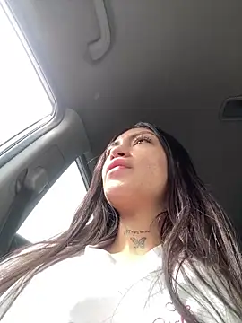 Effy Bonny online show from 10/16/25, 02:03