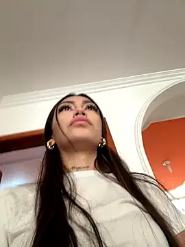 Effy Bonny online show from 11/04/25, 09:18