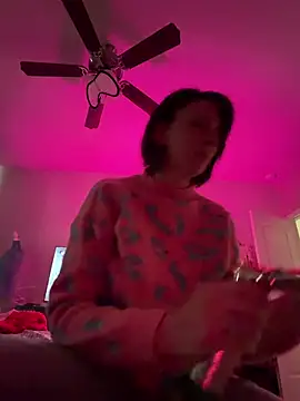 MissyRoulette online show from 04/06/26, 03:57