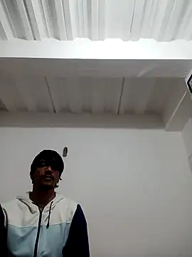Leandona online show from 11/03/25, 03:48