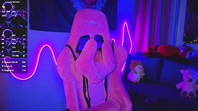 gitera  online show from 04/11/26, 10:24