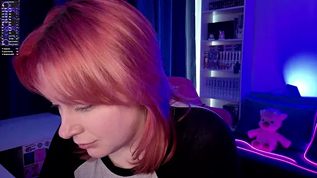Snapshot of gitera_ chatting on 06/11/26, 02:53 gitera online show from 06/11/26, 02:53