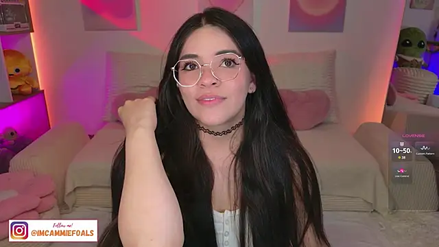 cammiefoalss online show from 12/15/25, 06:36