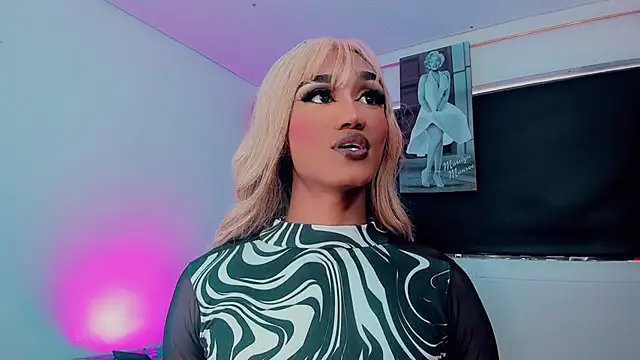 Kendall hornyy online show from 07/04/26, 08:13