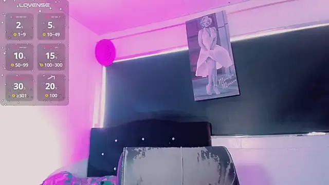 Kendall hornyy online show from 03/27/26, 09:27