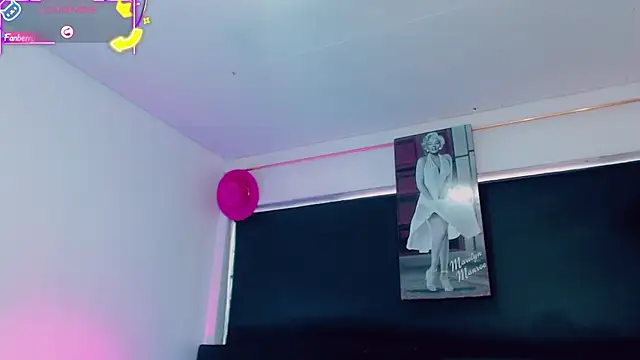 Kendall hornyy online show from 06/11/26, 07:55