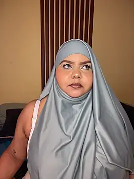 Snapshot of _Shara_Handal_ chatting on 05/15/26, 08:23 Shara Handal online show from 05/15/26, 08:23