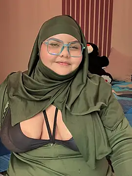 Snapshot of _Shara_Handal_ chatting on 03/19/25, 10:33 Shara Handal online show from 03/19/25, 10:33