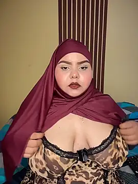 Snapshot of _Shara_Handal_ chatting on 03/05/26, 06:54 Shara Handal online show from 03/05/26, 06:54