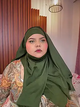  Shara Handal  online show from 11/26/25, 04:56