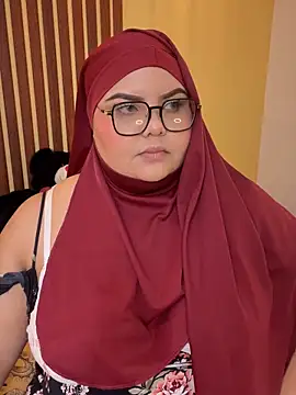  Shara Handal  online show from 11/04/25, 06:50