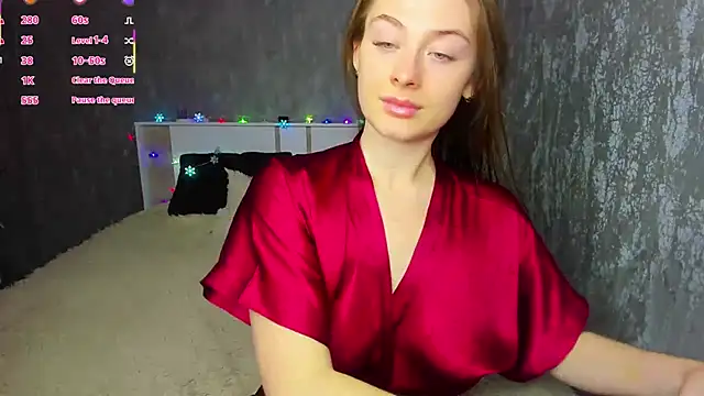 Snapshot of Demure_Smile chatting on 09/28/25, 05:58 Demure Smile online show from 09/28/25, 05:58