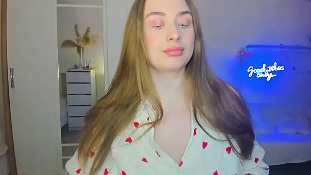 Snapshot of Demure_Smile chatting on 02/11/25, 05:07 Demure Smile online show from 02/11/25, 05:07