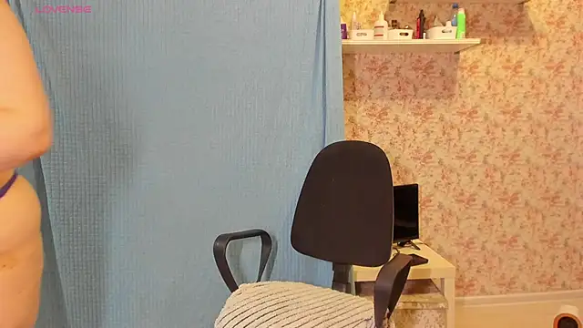 GeorginiaGrimes online show from 09/24/25, 09:05