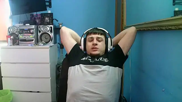 Snapshot of Nenejoven16- chatting on 02/20/26, 04:42 Nenejoven16- online show from 02/20/26, 04:42
