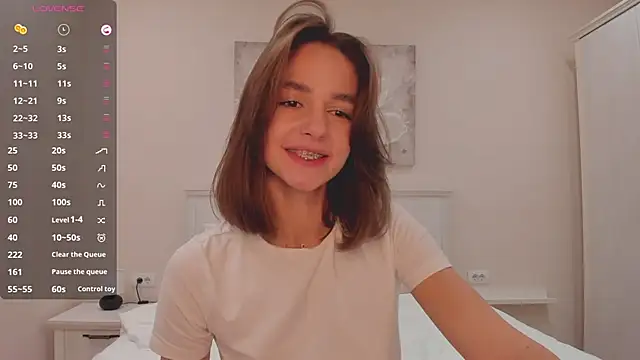 JudyAngil online show from 10/25/25, 06:12