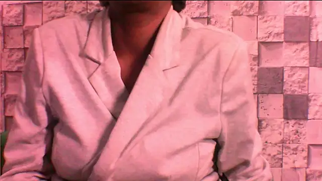 Fuckable Nasty MILF online show from 07/07/26, 06:58