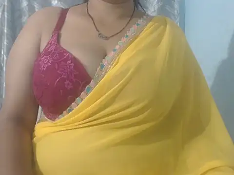 Snapshot of cute-priy chatting on 04/03/26, 07:59 cute-priy online show from 04/03/26, 07:59