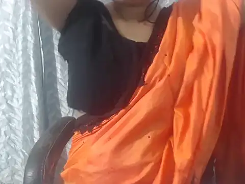 Snapshot of cute-priy chatting on 11/09/25, 05:33 cute-priy online show from 11/09/25, 05:33