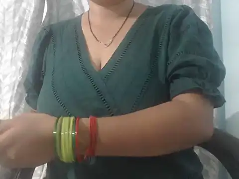 cute-priy online show from 05/29/26, 05:35
