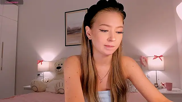 Snapshot of diana_nier chatting on 06/02/26, 08:31 diana nier online show from 06/02/26, 08:31