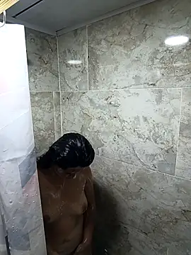 sexy-latin10 online show from 04/11/26, 11:36