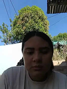 sexy-latin10 online show from 05/15/26, 12:25