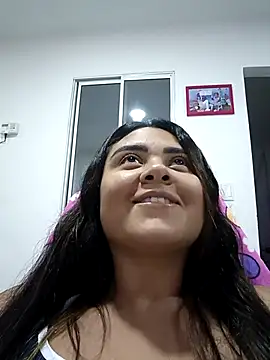 sexy-latin10 online show from 04/26/26, 02:20