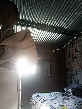 Snapshot of sexy-latin10 chatting on 02/28/26, 12:05 sexy-latin10 online show from 02/28/26, 12:05