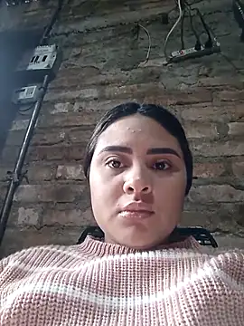 sexy-latin10 online show from 03/20/26, 12:06