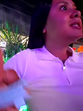 sexy-latin10 online show from 10/05/25, 02:57