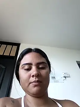 sexy-latin10 online show from 04/04/26, 01:50