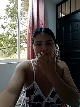 sexy-latin10 online show from 03/23/26, 12:38