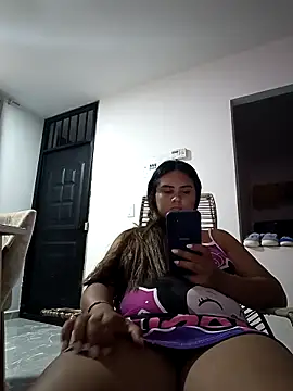 sexy-latin10 online show from 04/05/26, 02:07