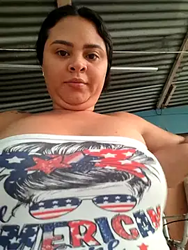 sexy-latin10 online show from 10/15/25, 10:45