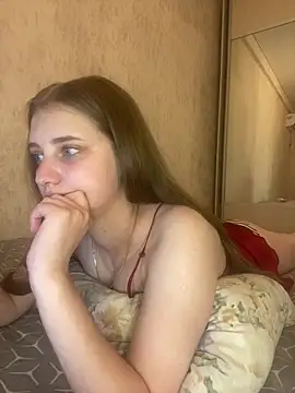 MollyDolle online show from 06/11/26, 07:44
