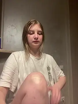 MollyDolle online show from 06/14/26, 05:14