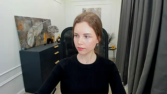 MileyWings online show from 04/19/26, 06:10