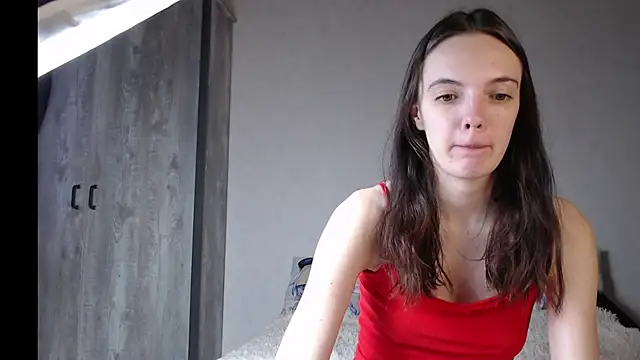 Snapshot of Lia__meow chatting on 05/06/26, 01:42 Lia meow online show from 05/06/26, 01:42