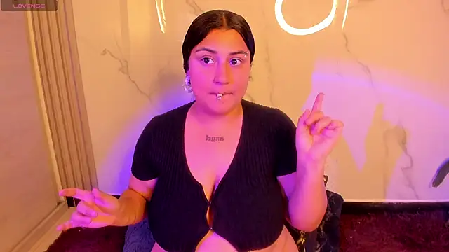 dayan silva  online show from 05/02/26, 04:07