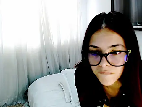 sofia xxx1 online show from 03/10/25, 05:29