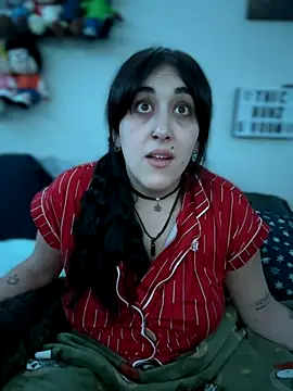 ThicBunz online show from 10/25/25, 03:28