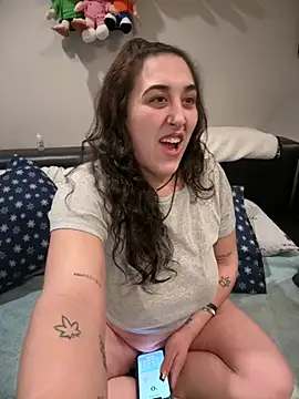 ThicBunz online show from 02/04/26, 10:38