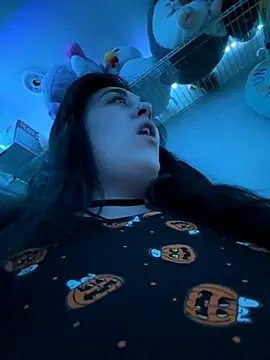 ThicBunz online show from 10/23/25, 01:59