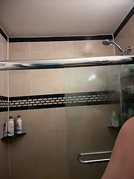 ThicBunz online show from 02/02/26, 05:01