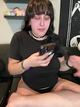 ThicBunz online show from 11/17/25, 05:50