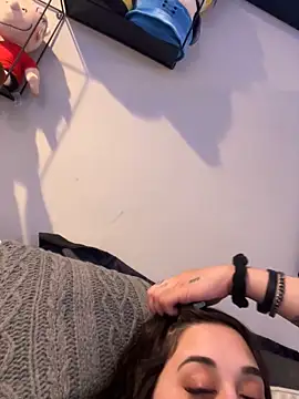 ThicBunz online show from 03/16/25, 02:21