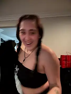 ThicBunz online show from 01/12/26, 03:41