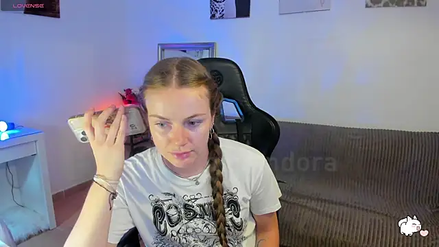 Piinkpandora online show from 09/22/25, 04:35