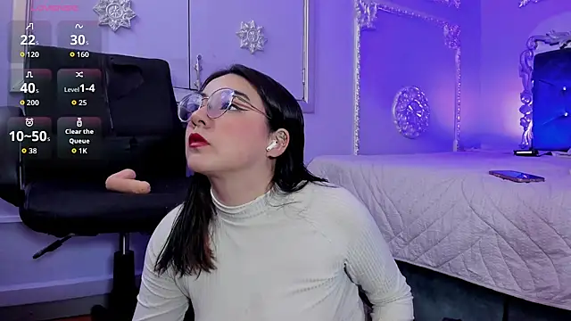 Snapshot of JeyLee chatting on 02/13/26, 11:43 JeyLee online show from 02/13/26, 11:43